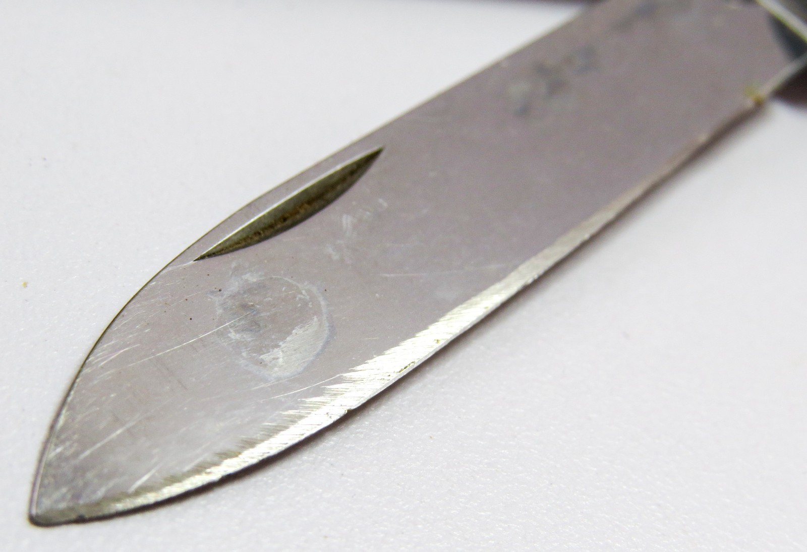 Victorinox 108mm Mauser Swiss Army 5-Blade Pocket Knife – Broken Saw Blade