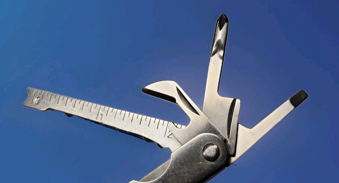 4″ Multi-Tool – Pliers, Knife, File, Screwdrivers, Saw, Cutter Etc