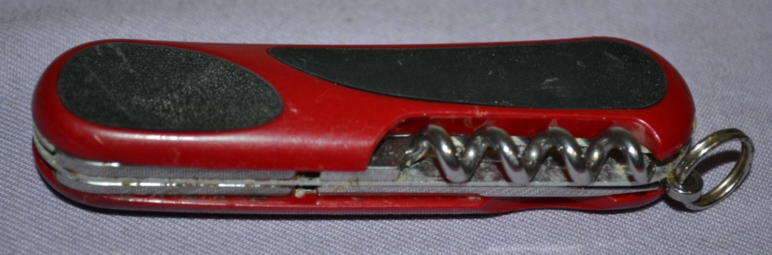 Wenger Delemont EvoGrip 10 Swiss Army 85mm Black/Red Multitool Knife – Great