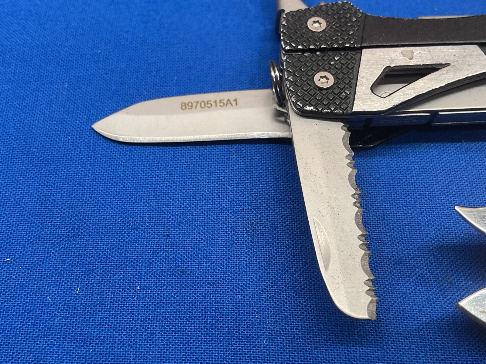Gerber Vise and Clutch Mini Multi Tool Knife Pliers Lot of 2 Tools