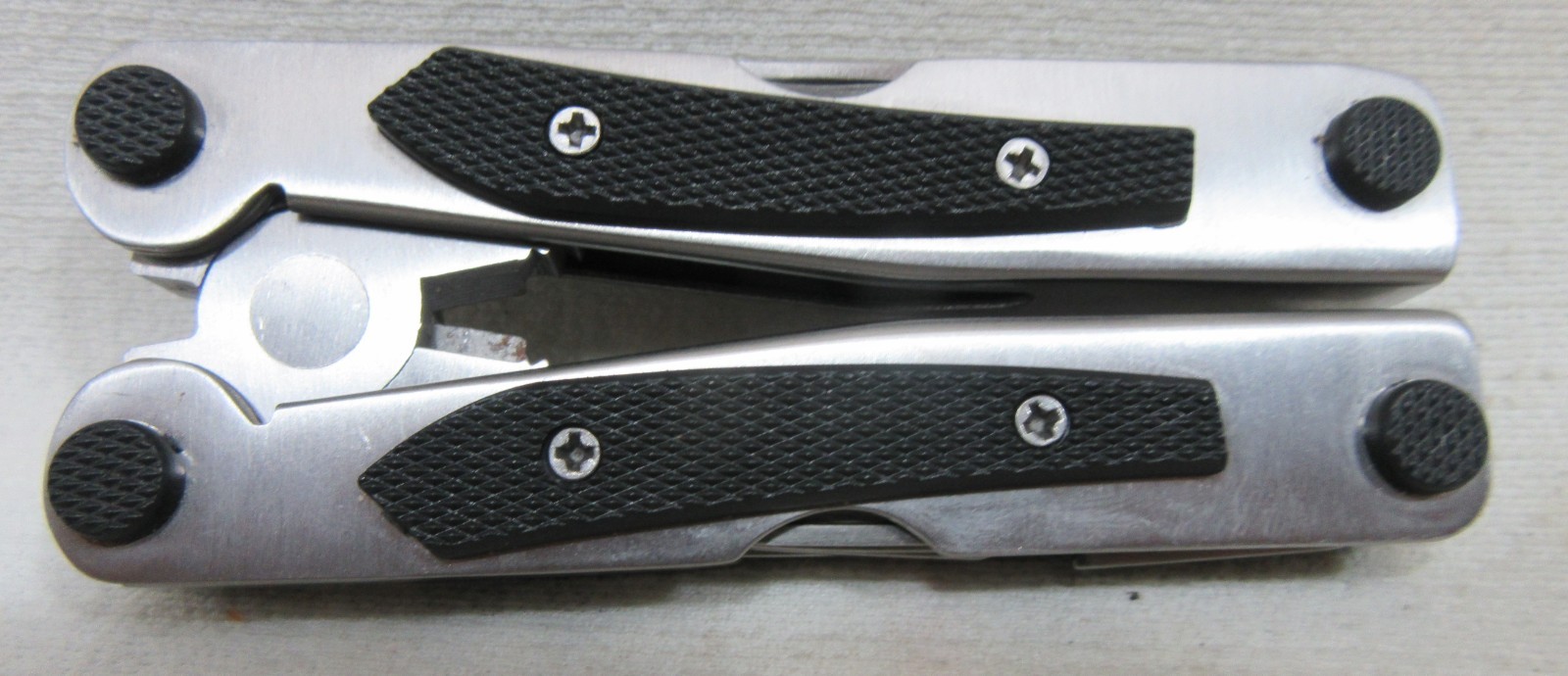 Winchester Stainless Steel Folding Multi Tool Pliers Knife Screwdriver W/Sheath