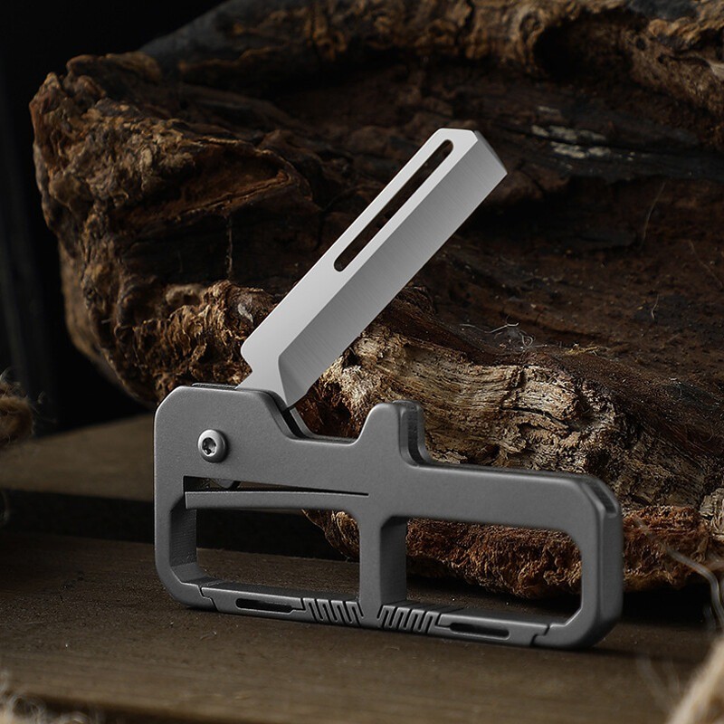 Titanium Pocket Folding Blade Knife Carabiner Outdoor Camping Keychain EDC Tool