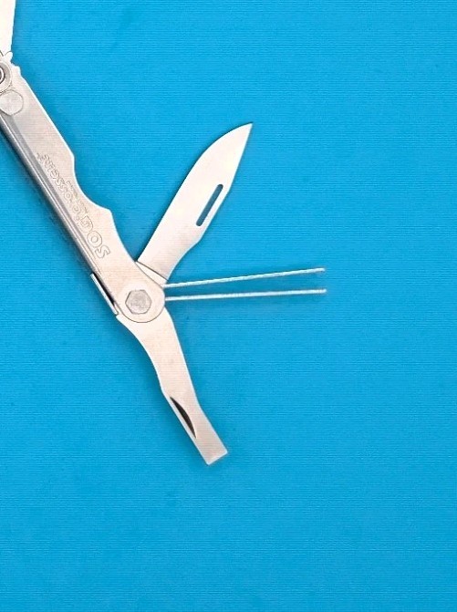SOG Crosscut Multitool Knife! WITH SHEATH!