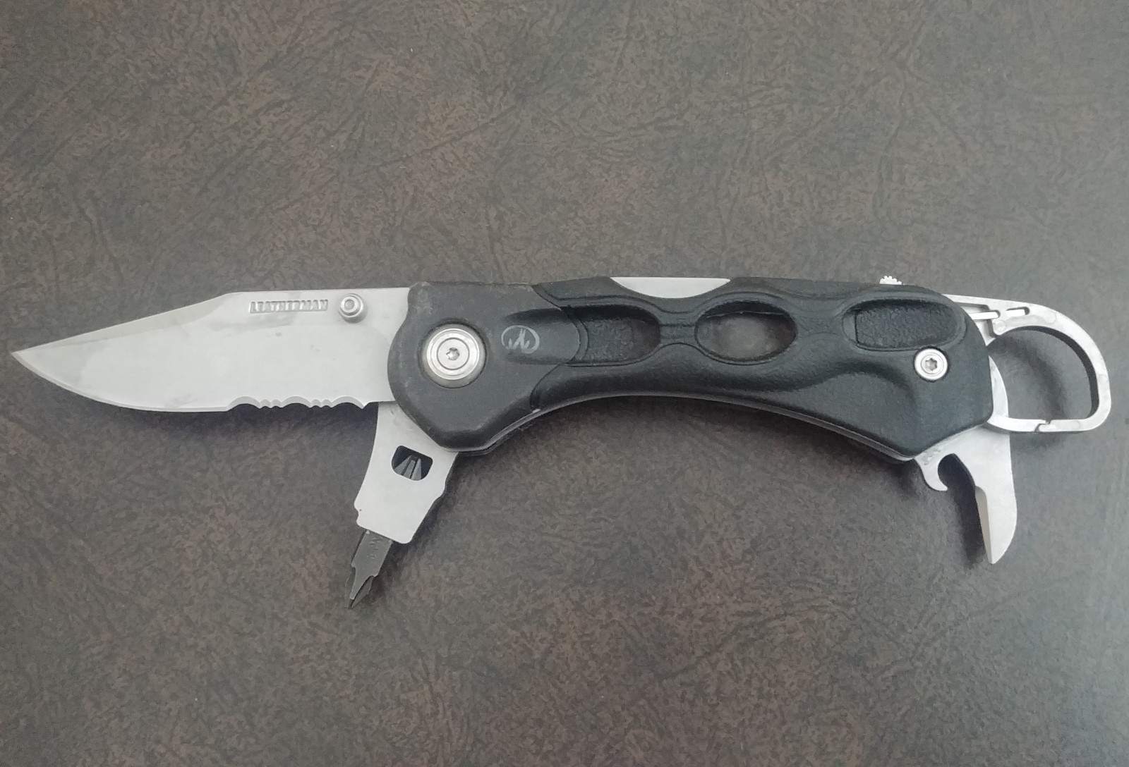 Leatherman H503 Folding Knife Multi-Tool Lockback *Discontinued* 3″ Serrated