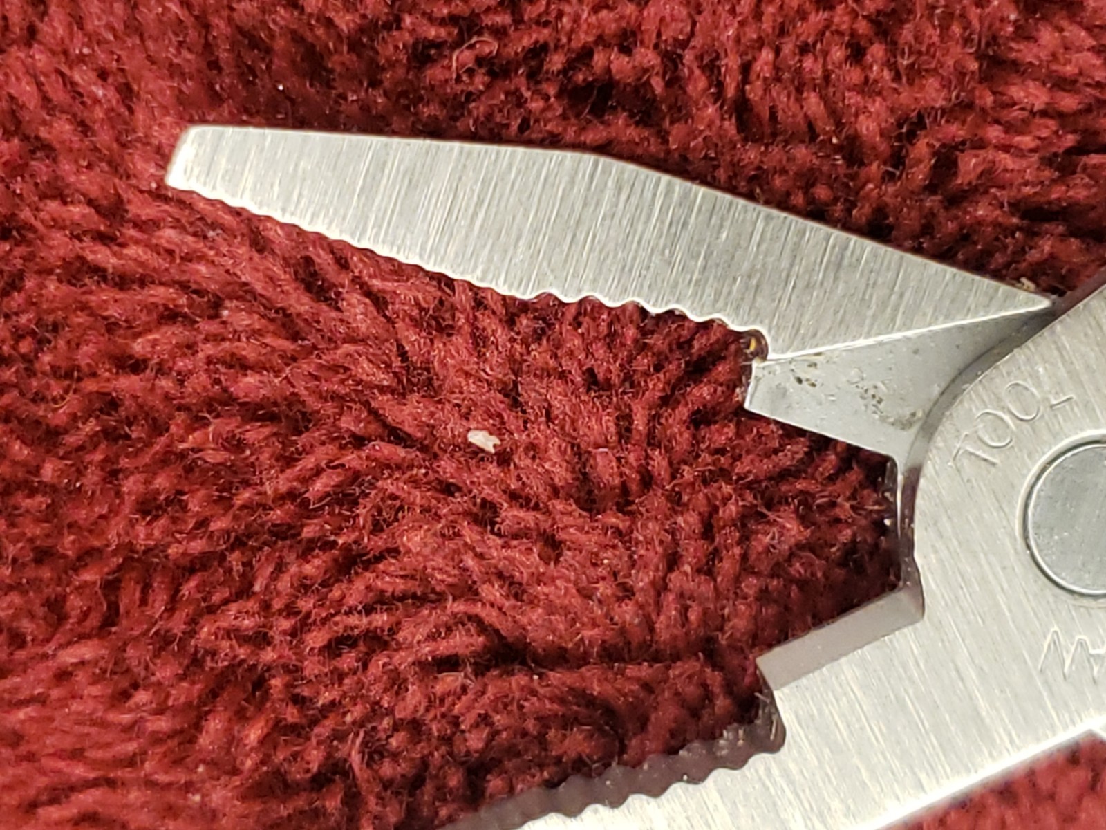 🔴 Leatherman Squirt PS4 Multi-Tool Red