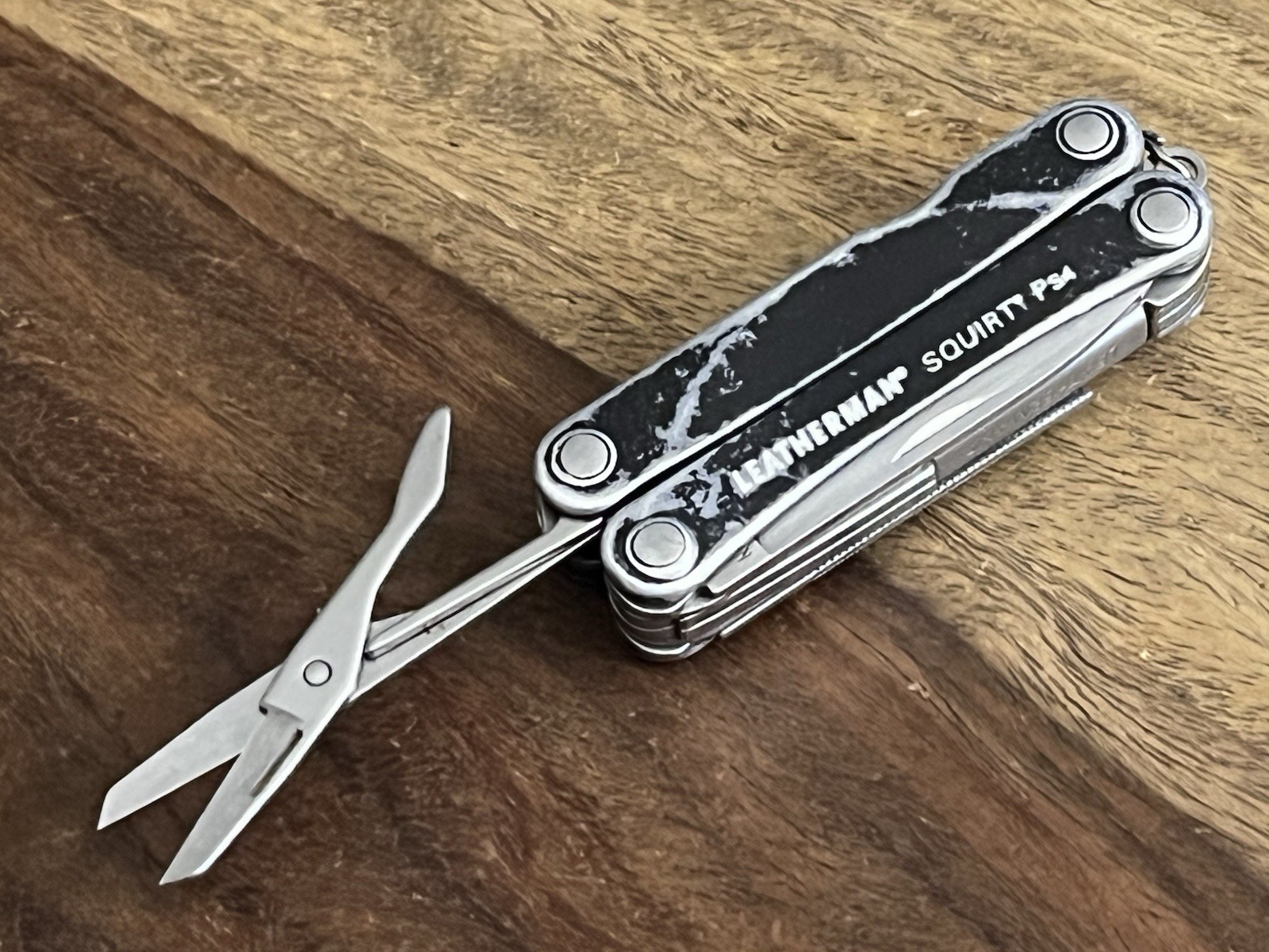 RETIRED Leatherman Squirt PS4 MultiTool Black DISCONTINUED