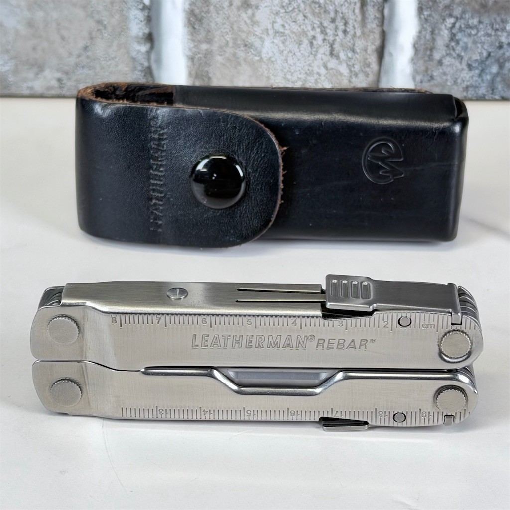 Leatherman Rebar Multi-Tool Silver w/ Black Leather Sheath Locking Tools Vintage