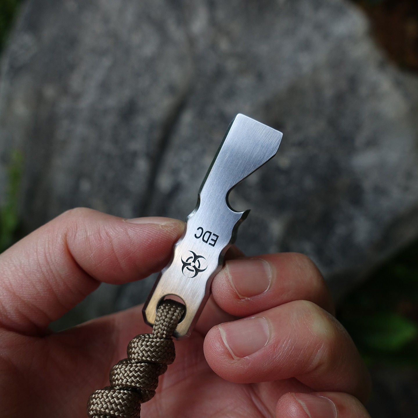 Powder steel CPM-3V Mini Pry Bar – EDC Keychain Bottle Opener Multi-Tool