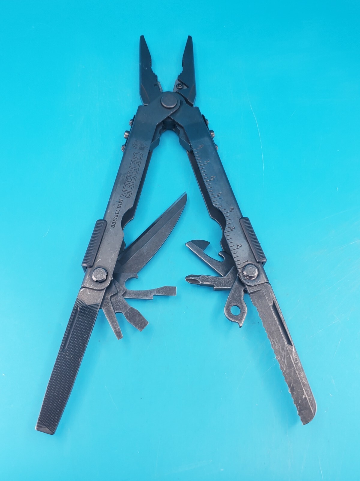 Gerber MP600 Black Oxide Multi-Tool Needle Nose Pliers!