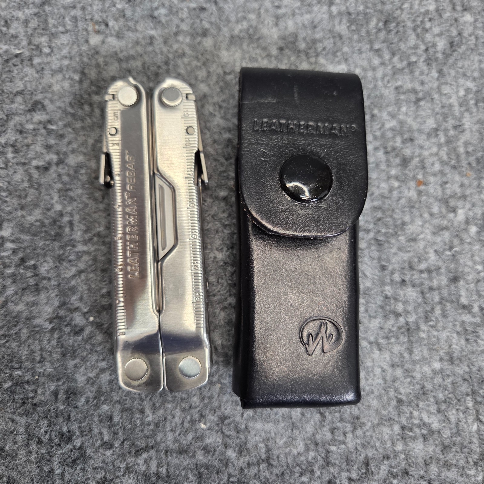 Vintage Leatherman Rebar Black with LEATHER sheath multi-tool Excellent USA