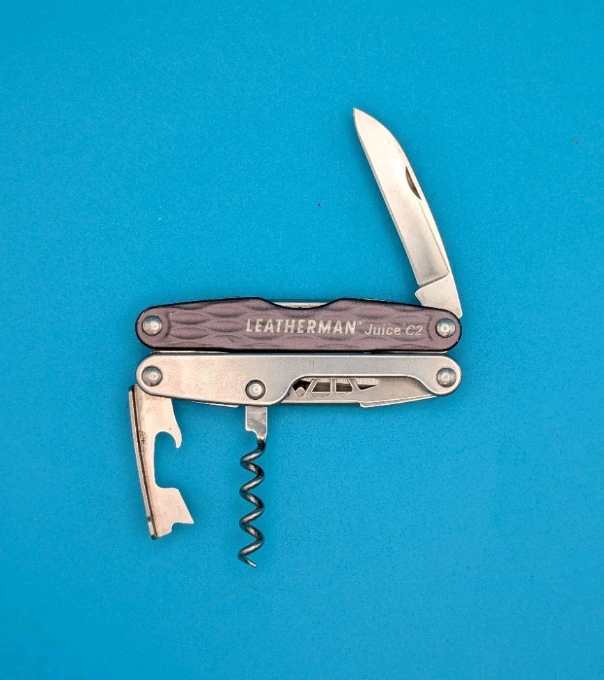 Leatherman Juice C2 Gray Knife Multi Tool! RETIRED!