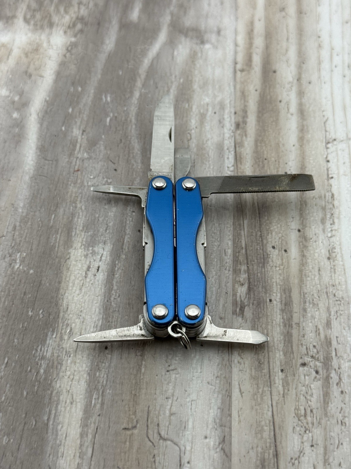 Leatherman Squirt P4 Multi-Tool, Key Ring, Retired, Blue