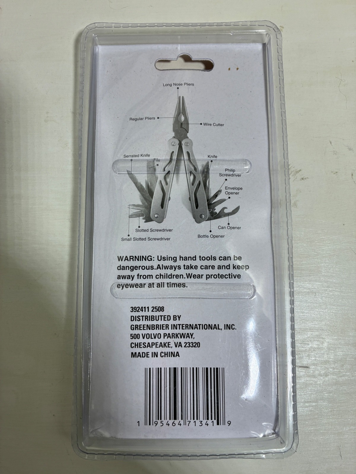 multitool with pliers