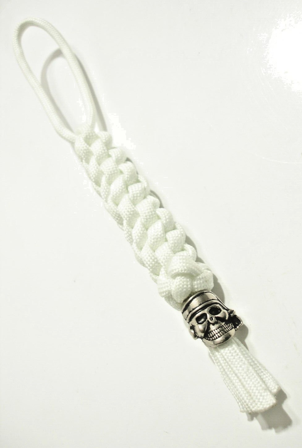 HANDMADE WHITE 550 PARACORD KNIFE LANYARD W/SILVERTONED PIRATE BEAD MADE IN USA