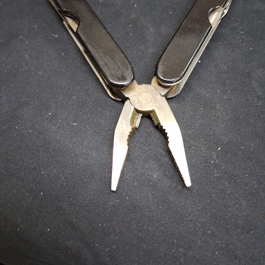 Black Handle Stainless Steel Folding MultiTool