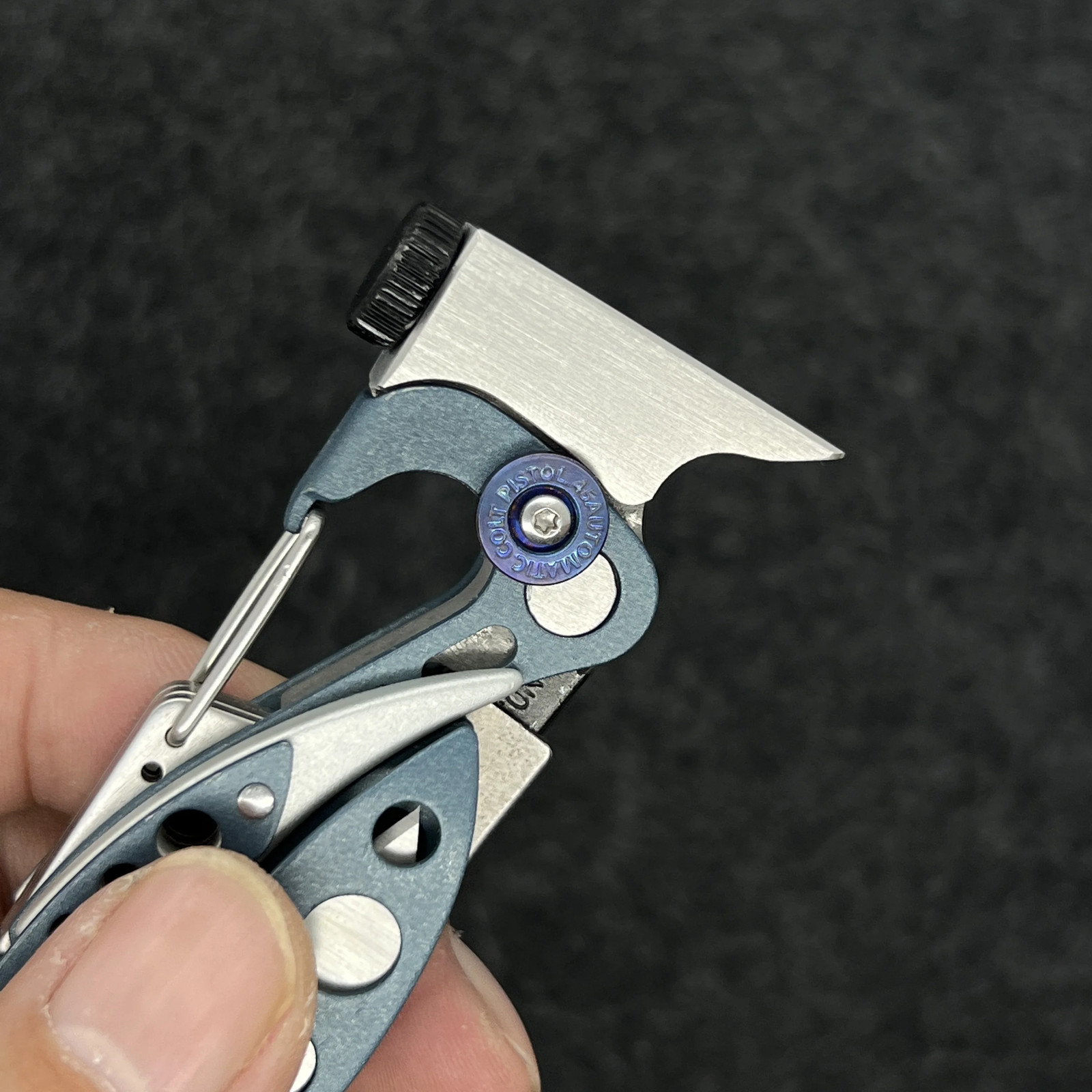 Carabiner Extension with Hammer Crowbar Bit Driver For Leatherman Skeletool MOD