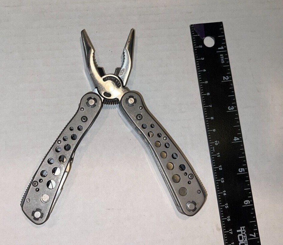 MILITARY Multi Tool Kit Pliers Pocket Knife Folding Screwdriver Multi-functional