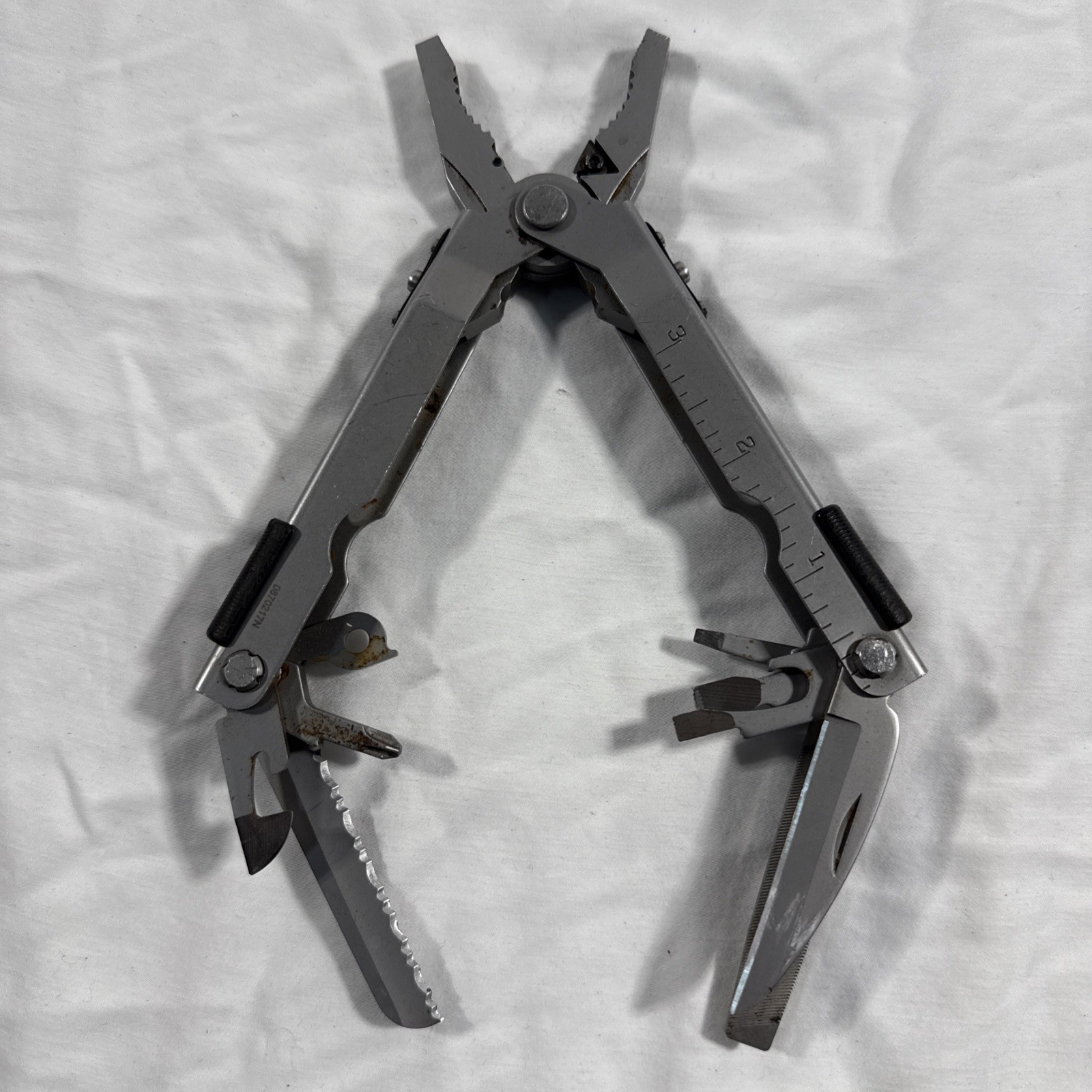 Gerber Multi-Plier 600 Pro Scout Multi-Tool Pre-Owned