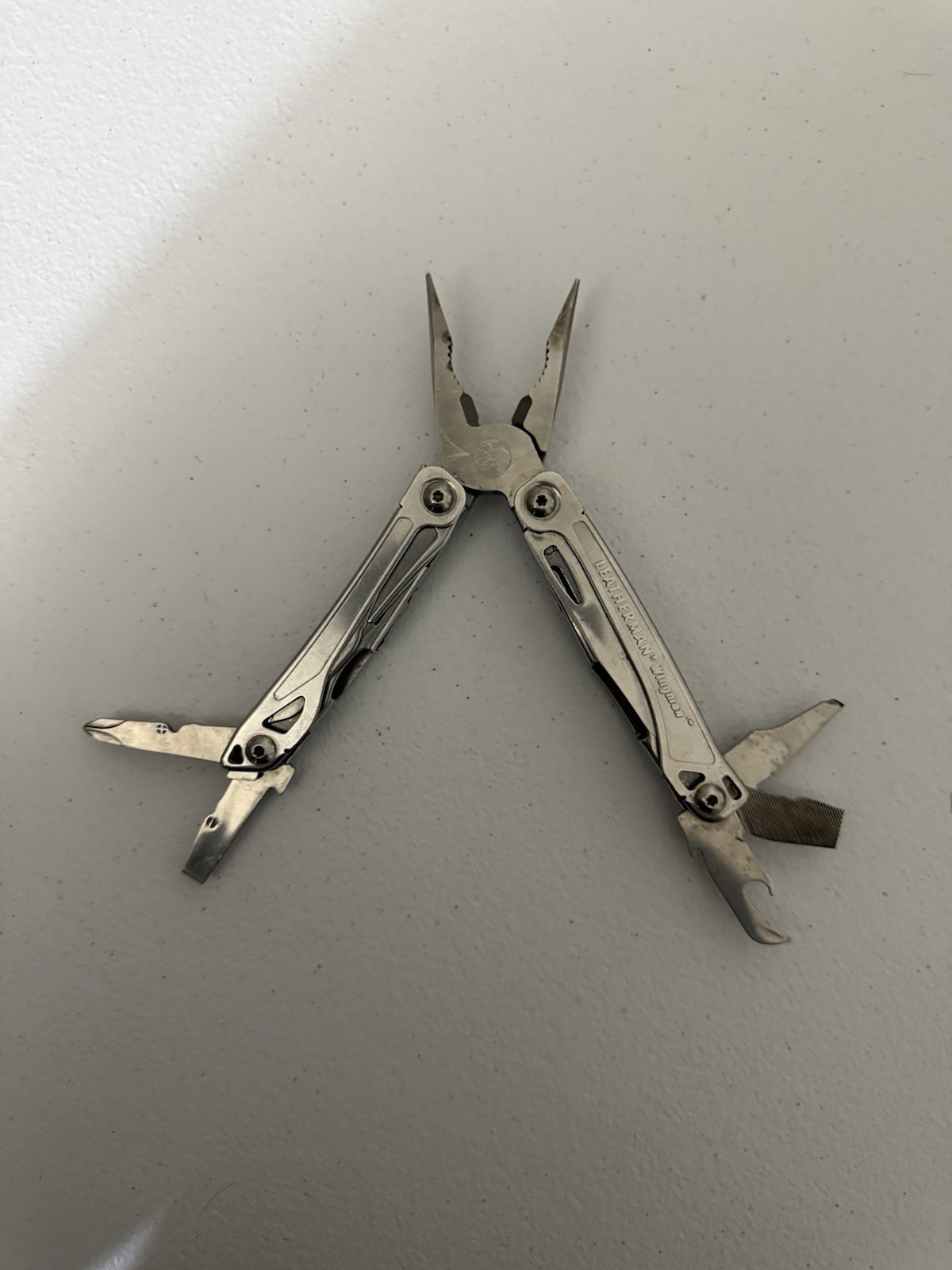 Leatherman Wingman Multi-Tool Very Handy