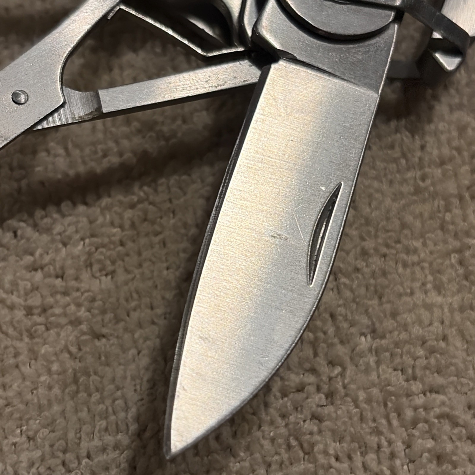 Stainless Steel Hammer Multi Tool Pocket Knife Saw Screwdrivers Scissors Camping