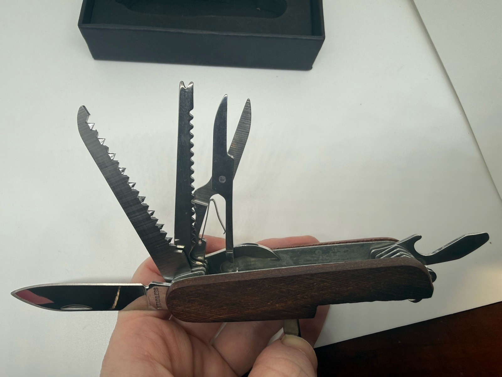 Outdoor Multi functional Tool Knife solid wood handle 15 in 1 tool