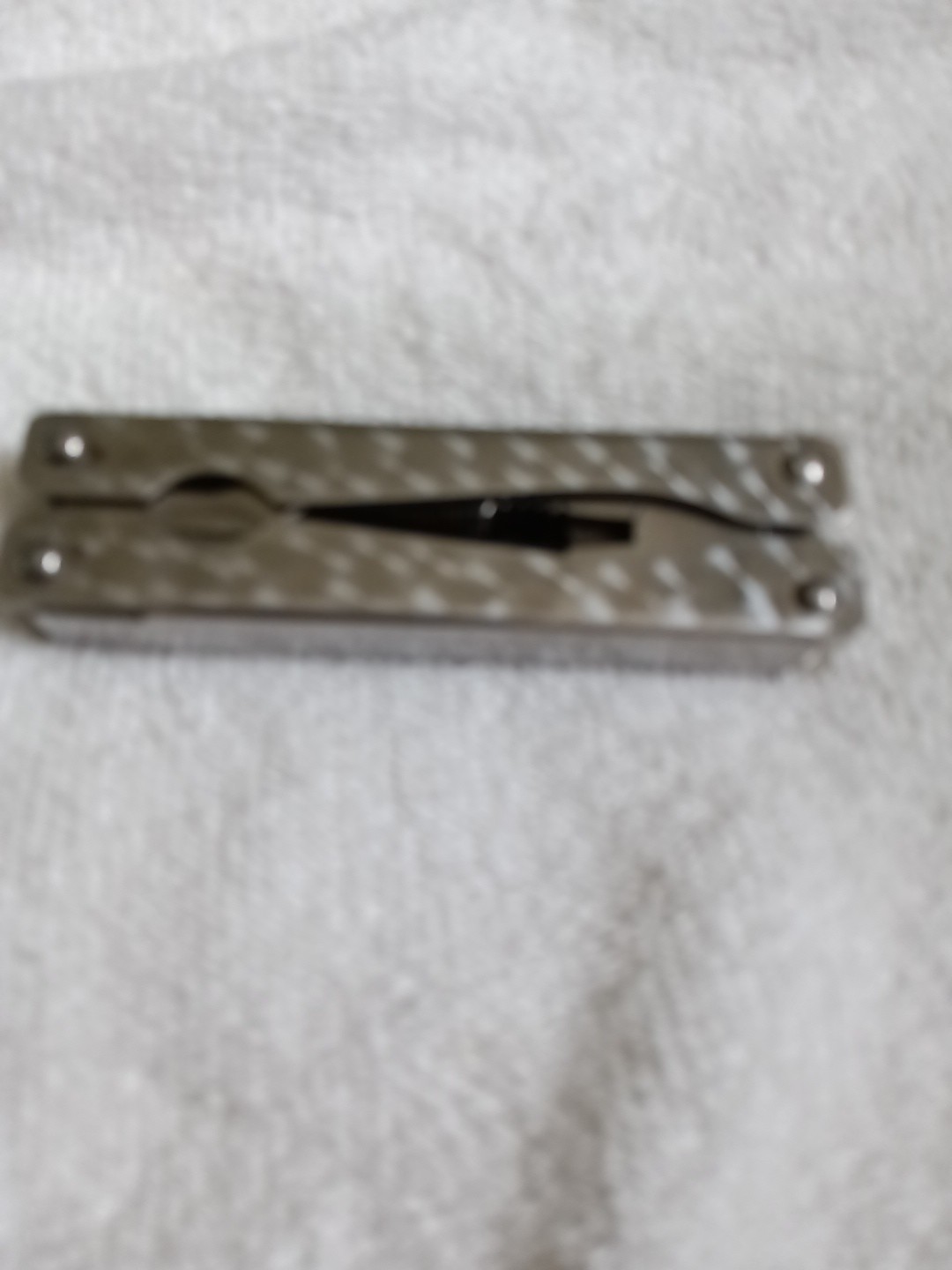 mini multi tool pliers
