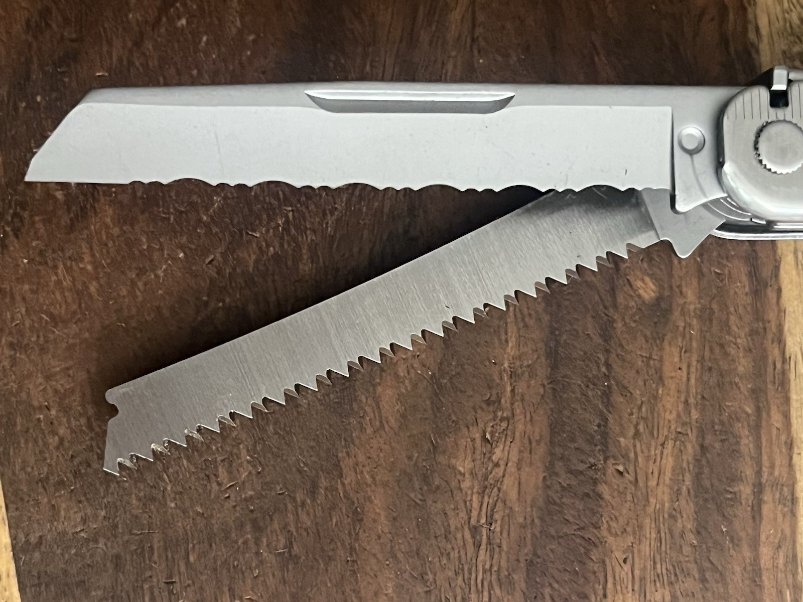 Leatherman Super Tool 300 Multitool SUPER NICE!! w/Beautiful Sheath