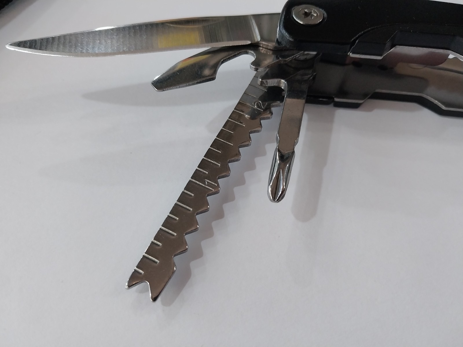 WORKZONE Multi Tool PLIERS IN POUCH