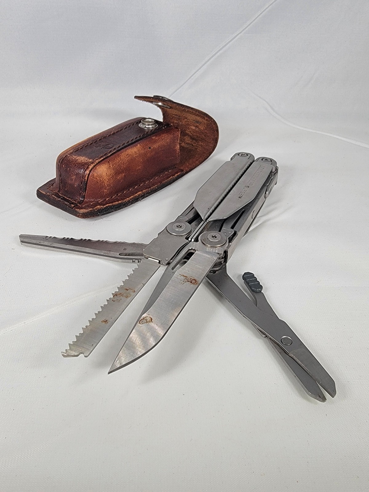 Leatherman Surge Multi Tool Stainless w/ Original High Quality Leather Sheath