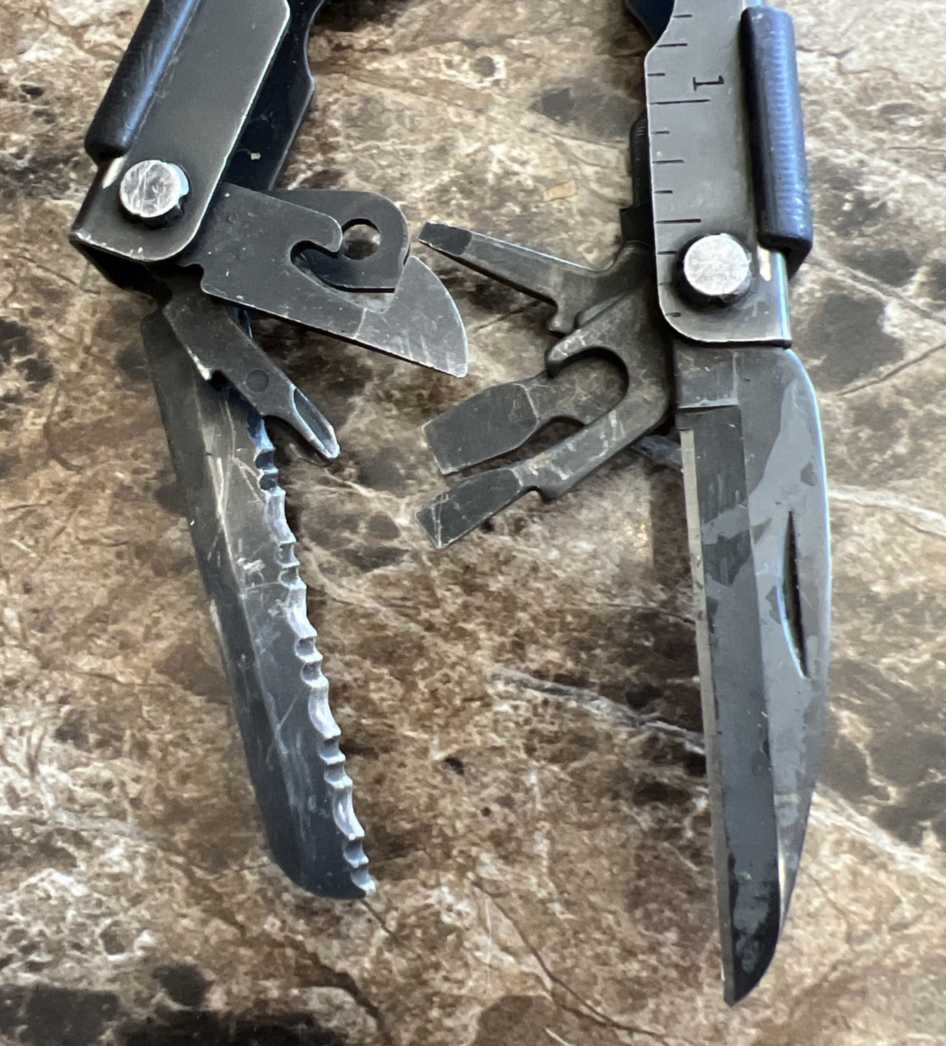 Gerber MP600 Black Multi-Tool Pliers 10-in-1 One-Hand Opening w/ Ruler
