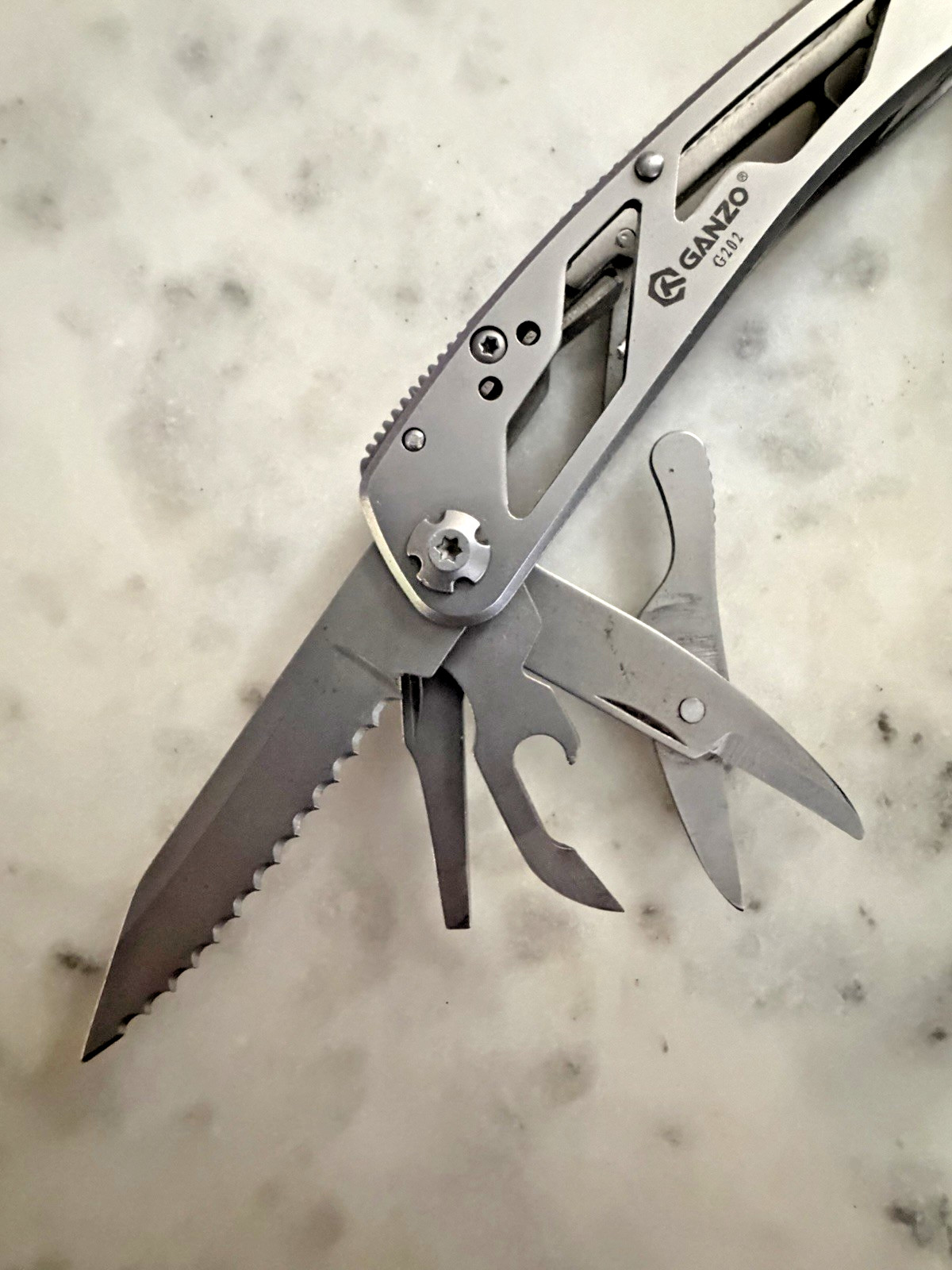 GANZO G202 Multi-Tool Pliers 10-in-1 Multi Tool Pocket Knife Screwdriver No Bits