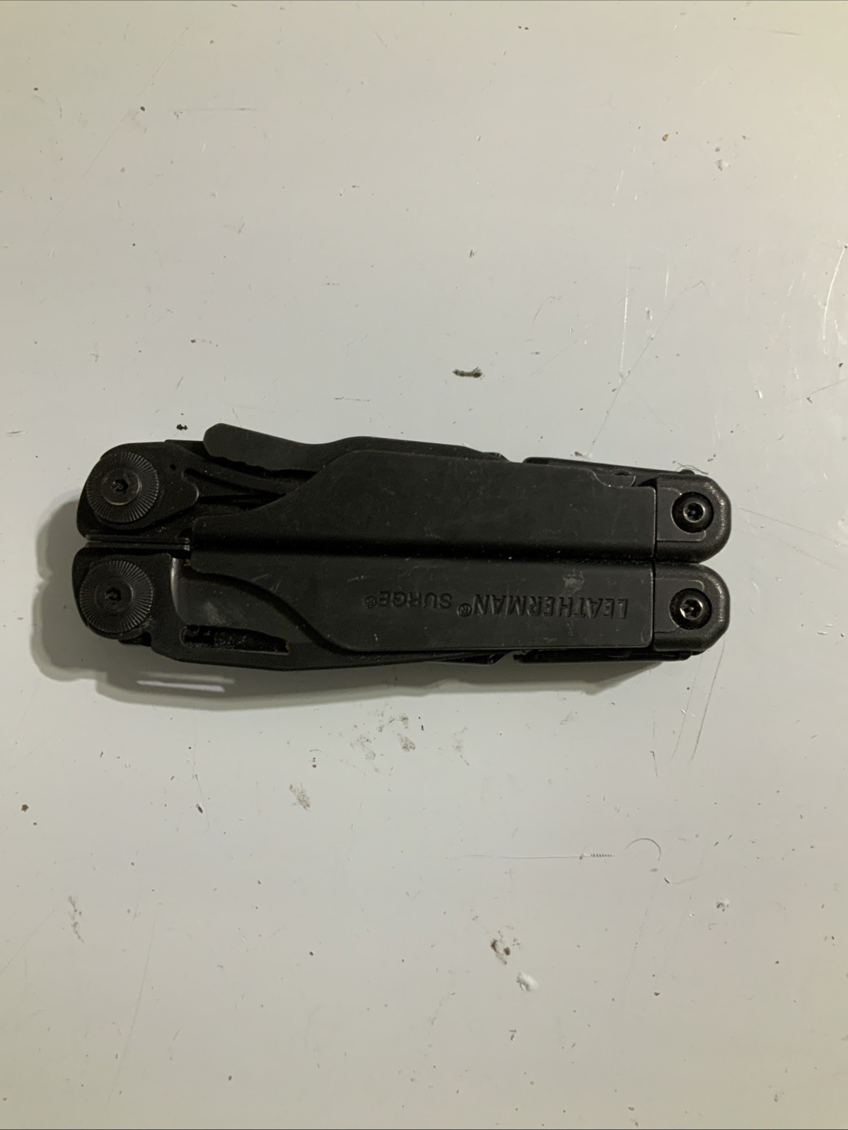 LEATHERMAN SURGE 19-In-1 Black Oxide Heavy Duty Multitool – V17