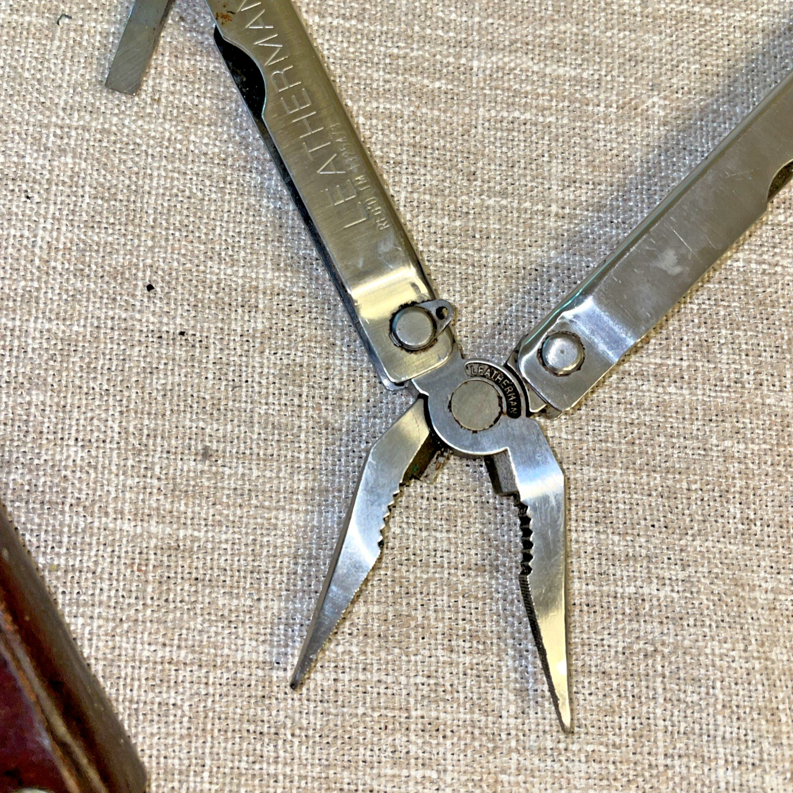 Vintage Leatherman 9 Multi Tool With Sheath. USA Made Pat. 1325473