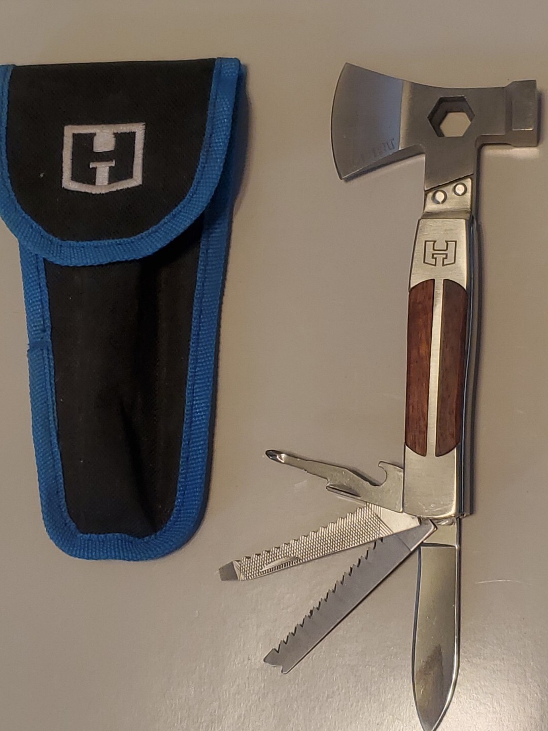Hart Hatchet Multi Tool Set with carrying pouch.