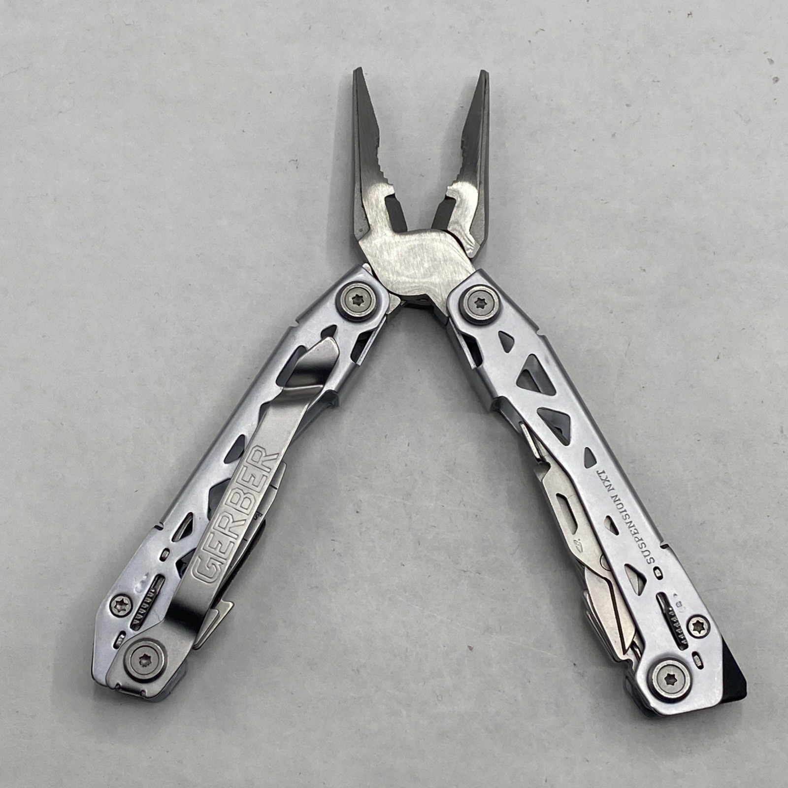 Gerber Suspension NXT & Paraframe I Knife Combo – Silver