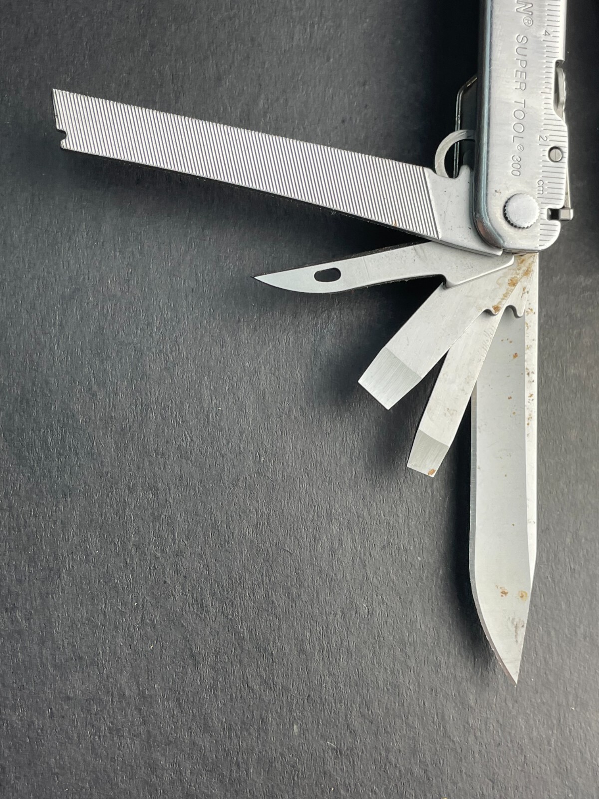 Leatherman Super Tool 300 Multi-Tool Supertool Pocket Knife Pliers File Saw