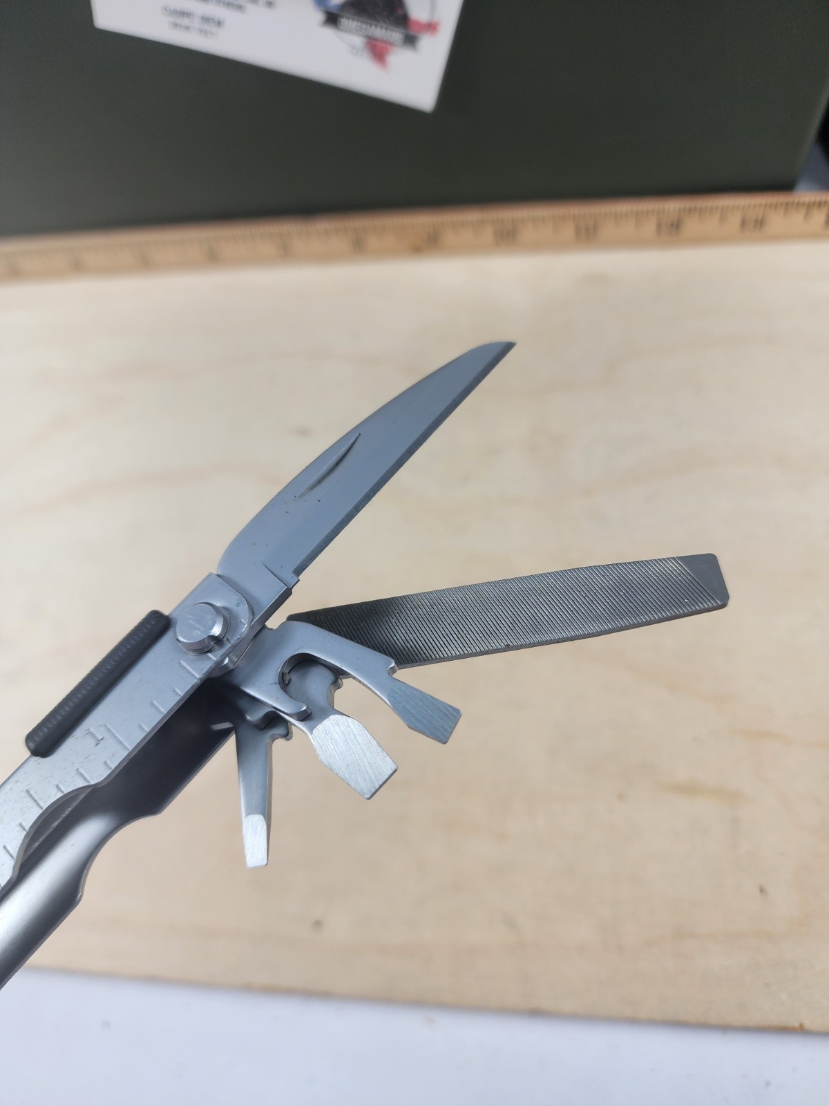 Gerber MP 600 Multi-Plier 600 Stainless/Black BASIC (no carbide) x1(ONE) per