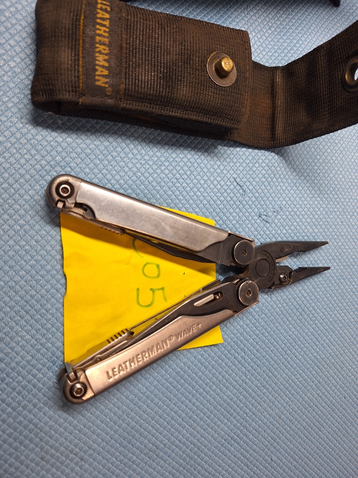 1 Leatherman Wave+ Multi Tool W/ Sheath FISHING Camping LOC C05