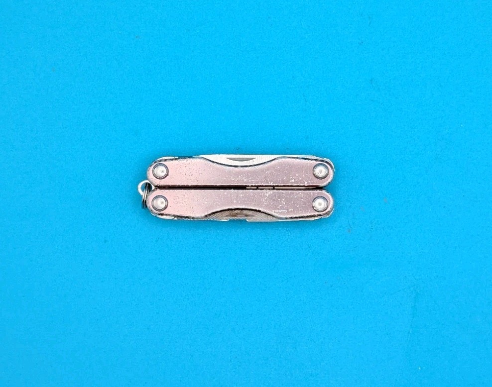 Leatherman Squirt P4 Multi-Tool, Key Ring, Retired, GRAY!