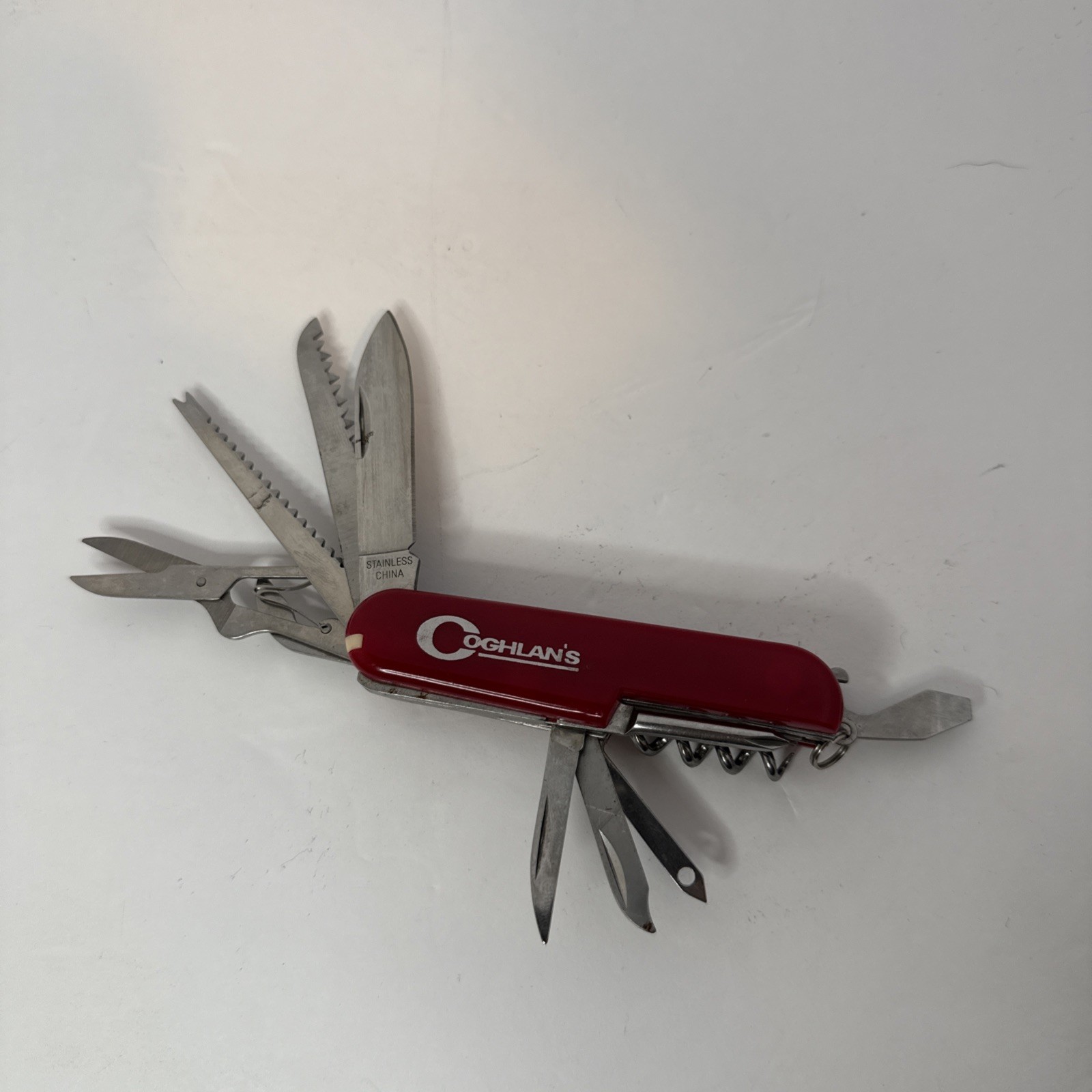 Coghlan’s Camper’s Pocket Multi Tool RED