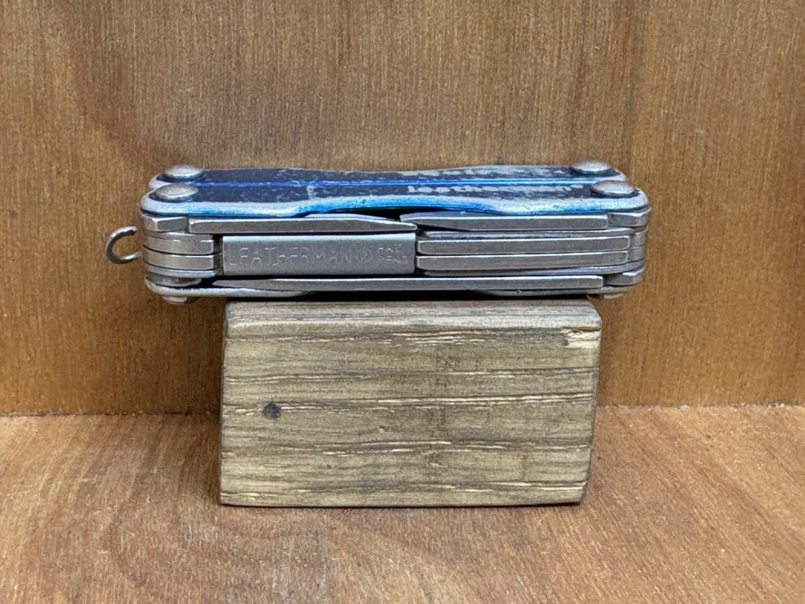 Leatherman Squirt P4 Blue Plier Multi-Tool Key Ring USA Retired GREAT!