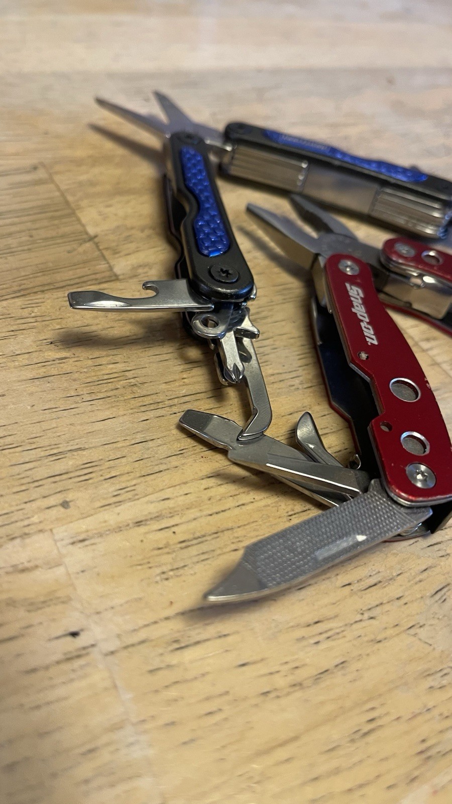 BLUE 3 INCH CRAFTSMAN 10 n 1 MINI MULTI TOOL SCISSORS / RED SNAP ON MINI MULTI