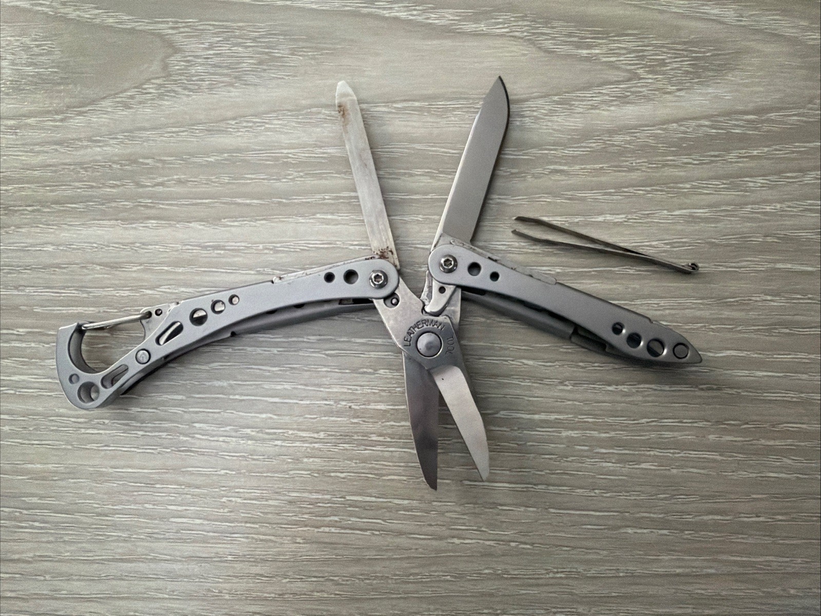 Leatherman STYLE CS Multi Tool Knife File Scissor, Tweezer, Carabiner