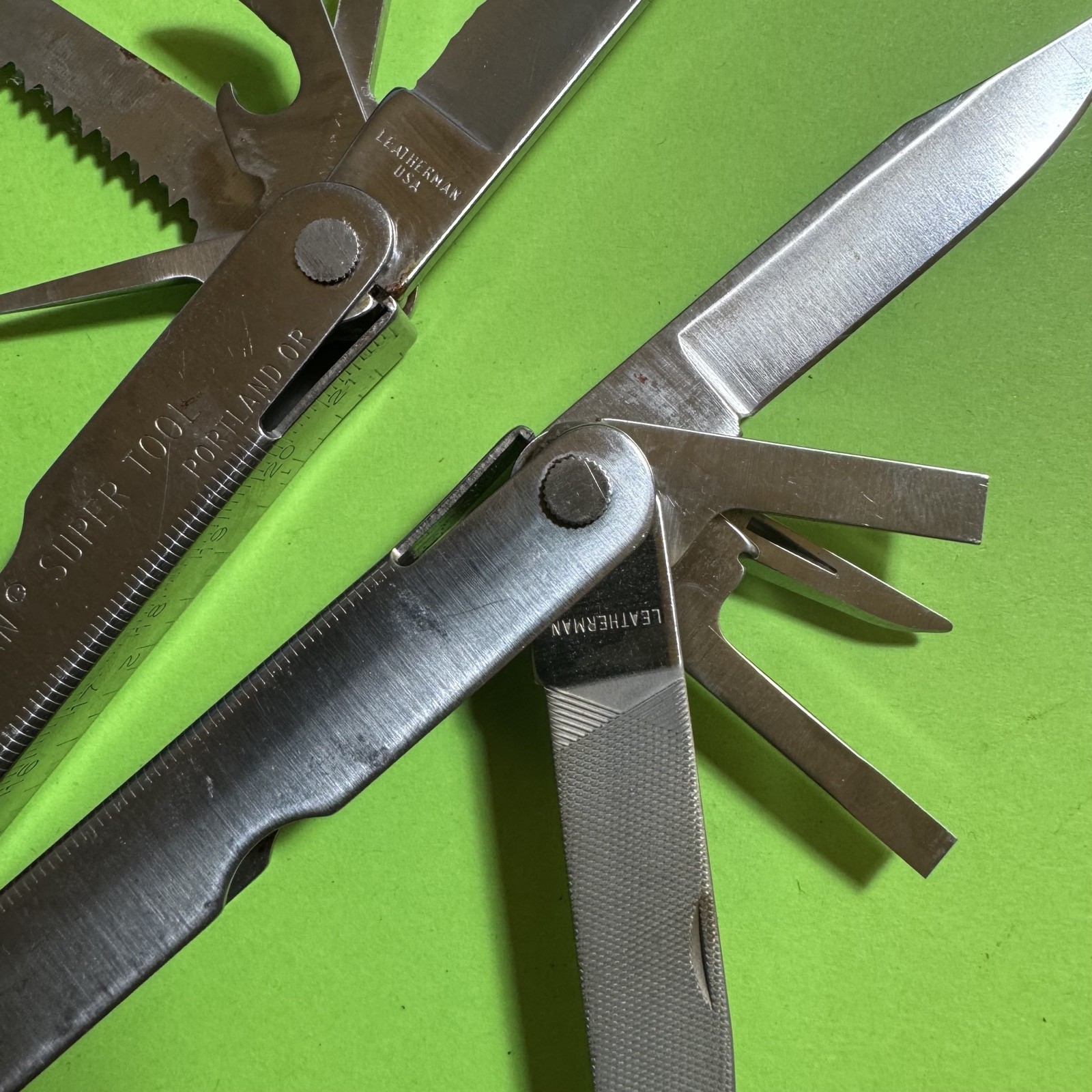 Leatherman Super Tool Plier Multi Tool Pocket Knife Stainless EDC #773