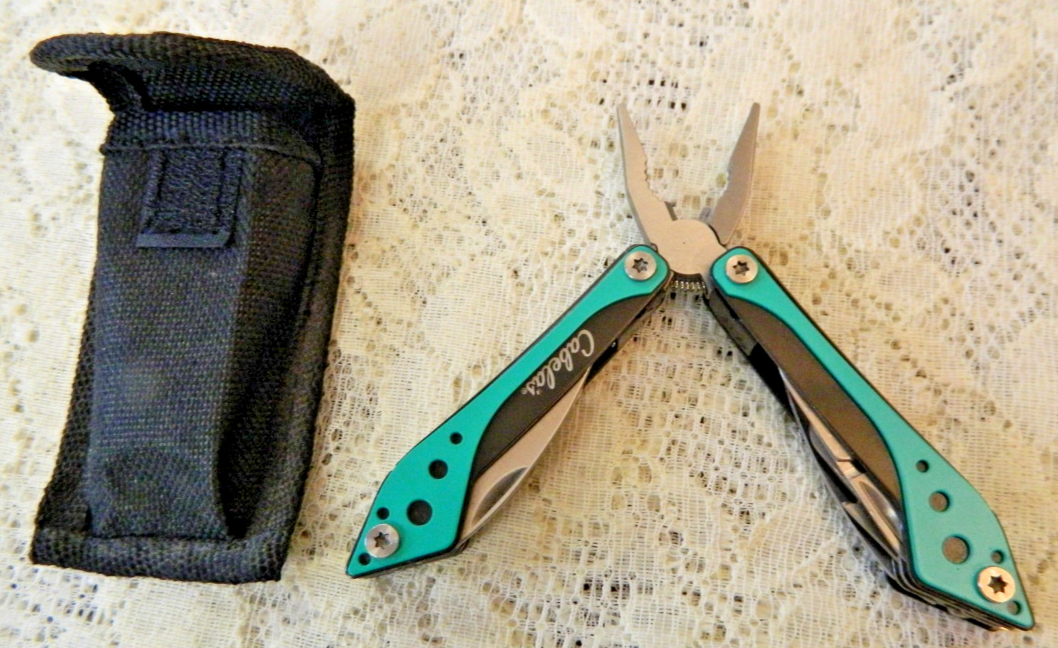 Estate Cabela’s Green Mini Multi-Tool Pliers Knife Tools & Case – Excellent!