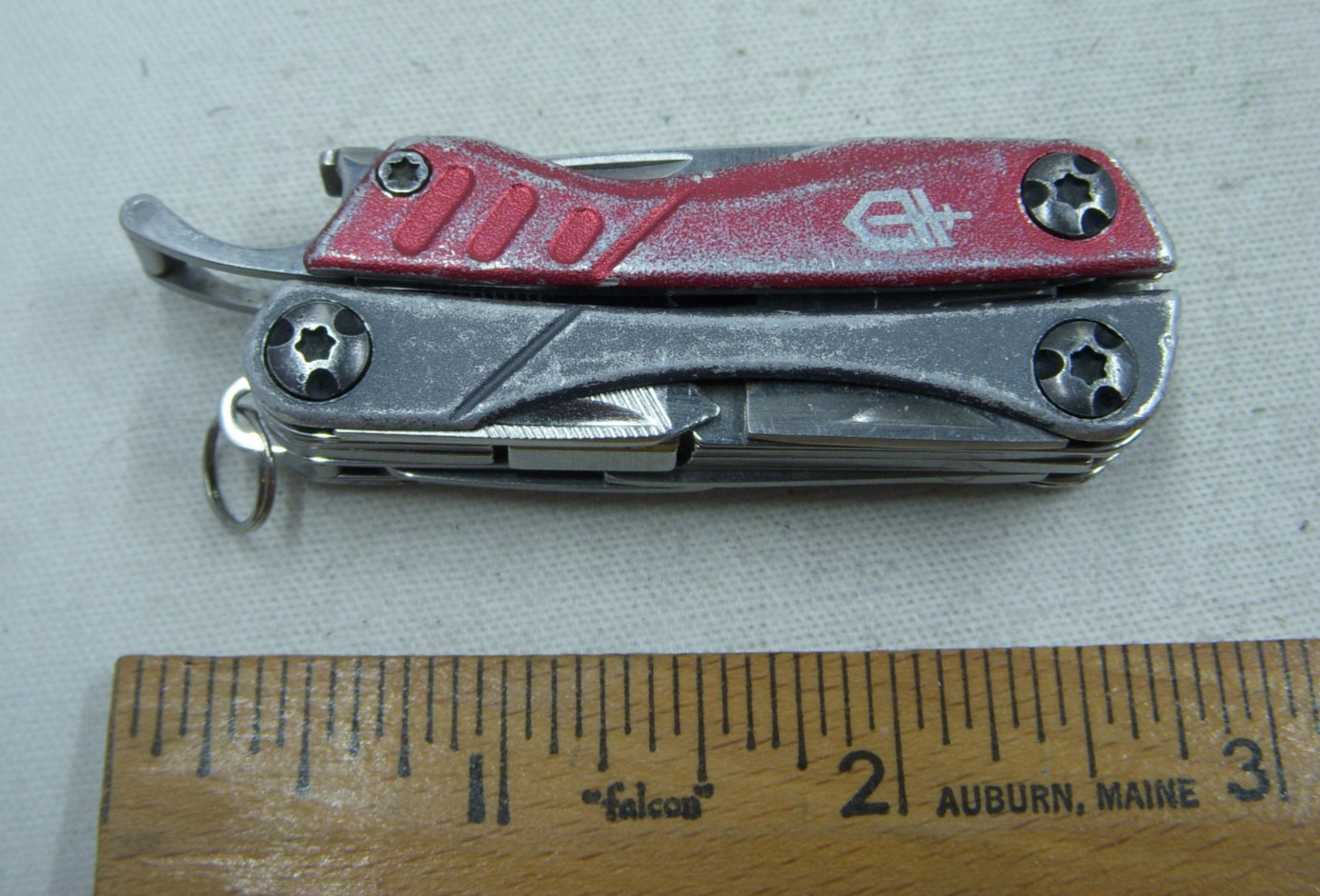 Gerber Dime 4660515D1 Red 11 Function Multi Tool