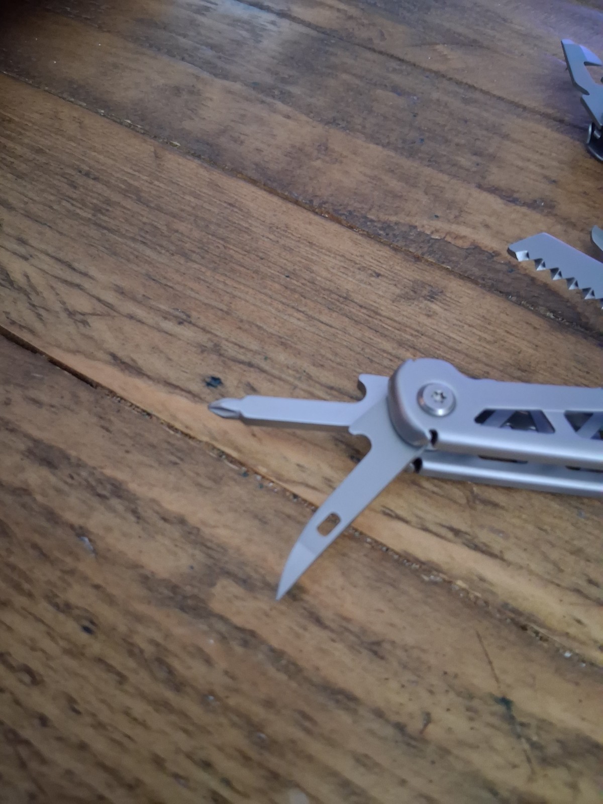 Ascent 15 in 1 Multitool Handymans Best Tool 0 stainless steel