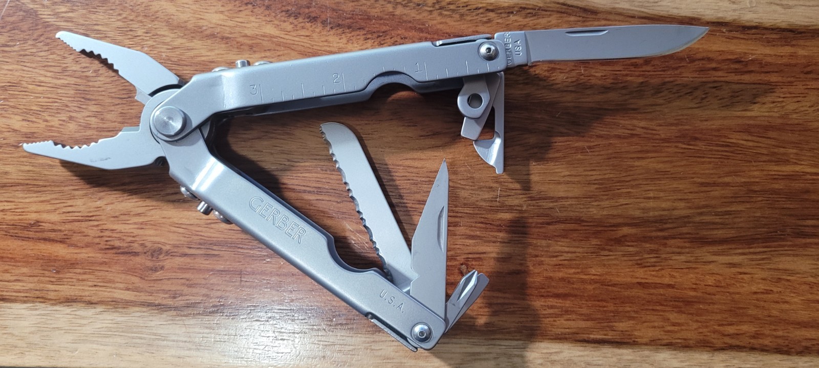 Gerber 55800 Multi-Plier Stainless Finish-Bit Driver Bits-Cloth Sheath-box&paper