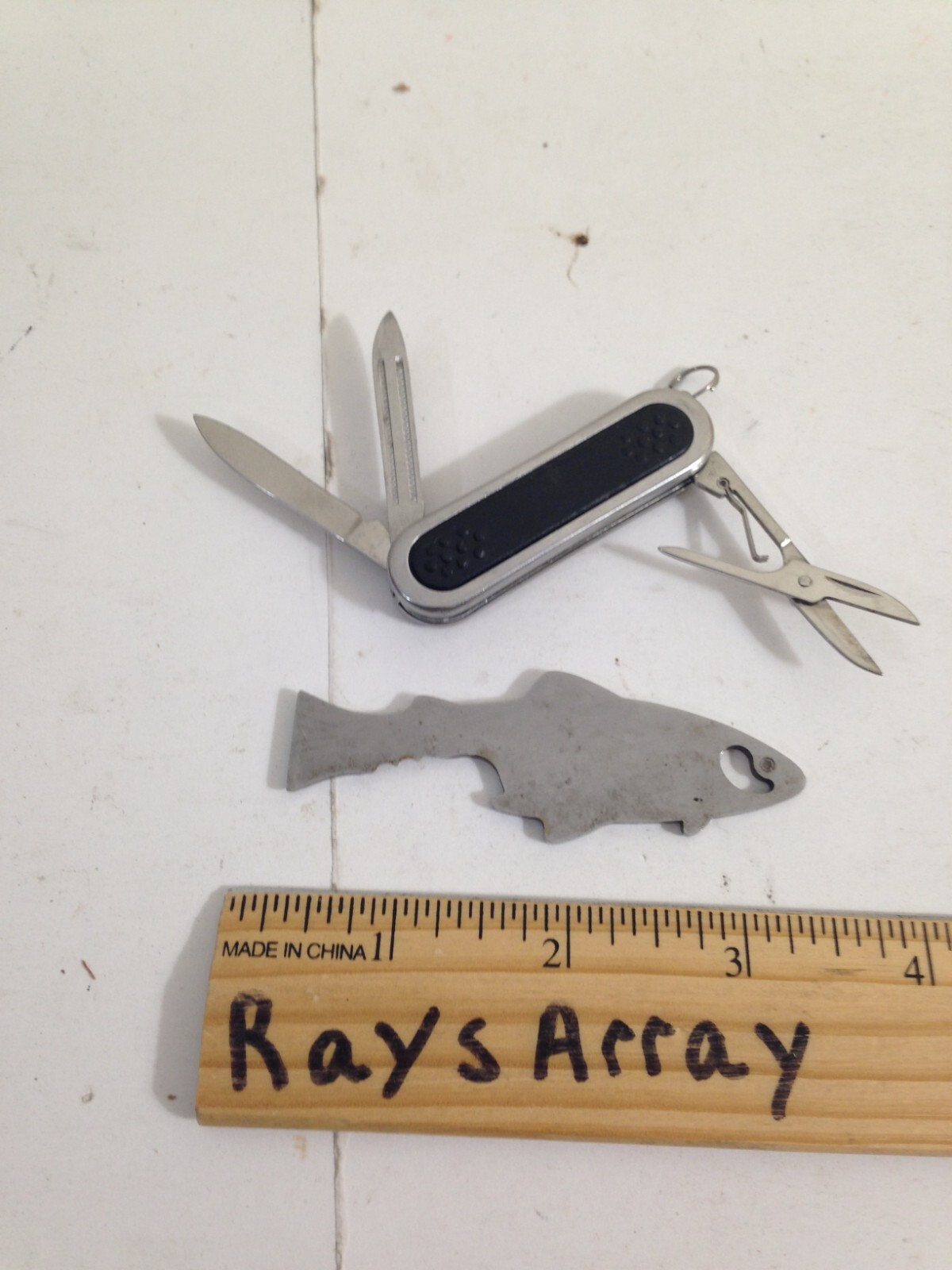 Nite Ize DoohicKey FishKey Keychain Multi-Tool Fish Stainless & pocket knife