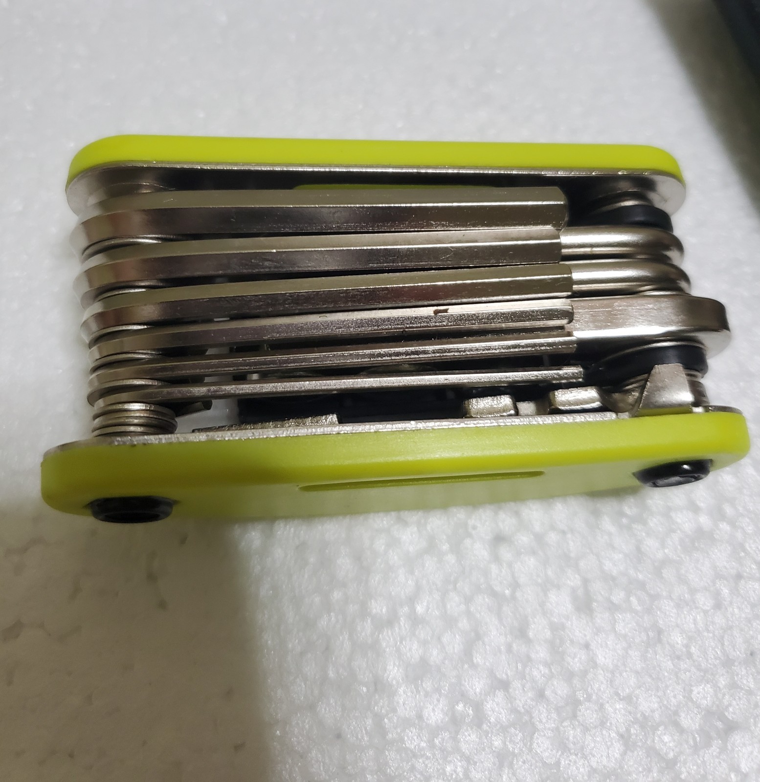 Protocol Wheel Handy Bicycle Multi Tool Neon Green New 15 Functions Nylon Case